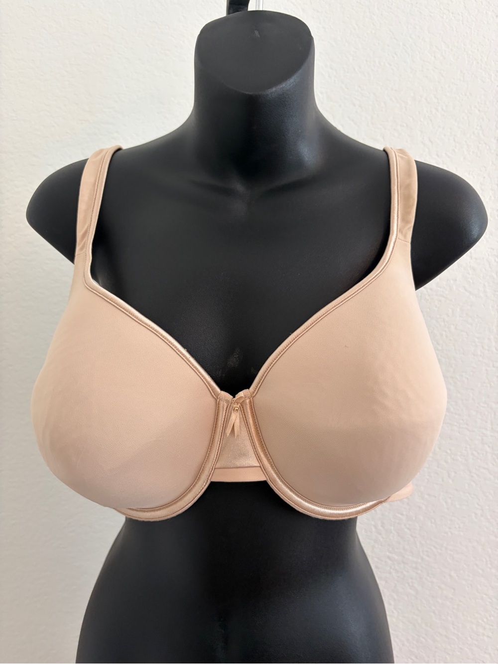 Vanity Fair Nude Underwire Full Coverage Convertible Bra, size 38DD